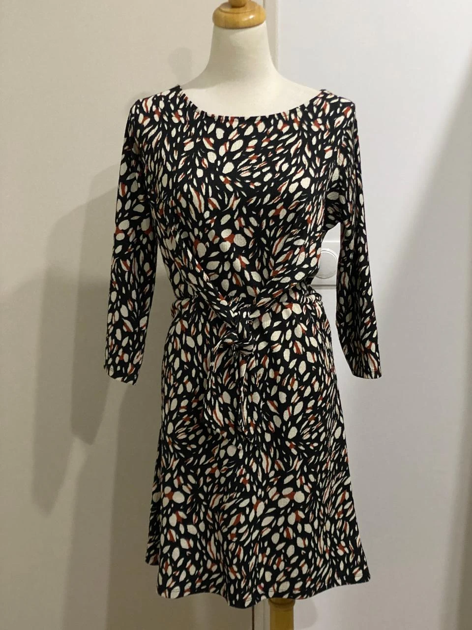 Vestido fluido Grain de Malice mangas 3/4 Tamanho 38 M – photo 2